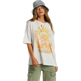 Women's Take a Sun Trip Tee Global Edge CompressionFreeCuffs
