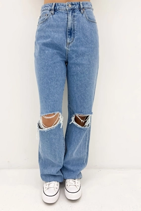 Hi Baggy Jean Tranquility Blue Party Look Couple Look Earthy