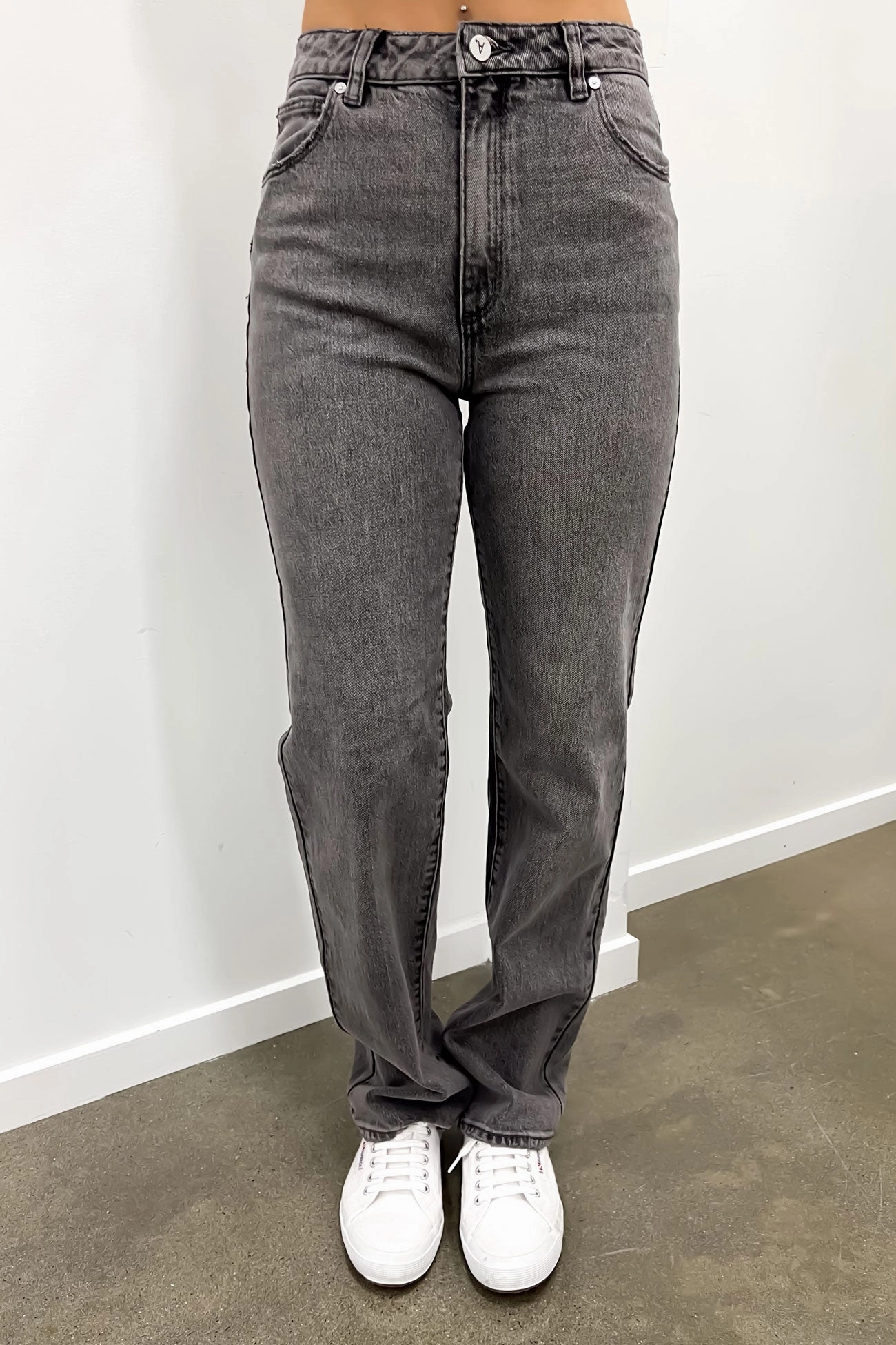 Luxury Minimalist Weekend Style Casual Parent Style A 94 High Straight Jean Brooklyn