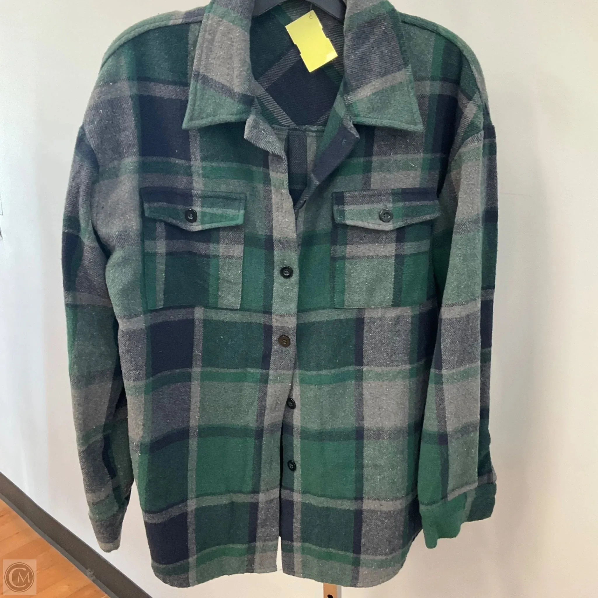 Top Long Sleeve By Clothes Mentor In Plaid Pattern, Size: S 4Way Stretch