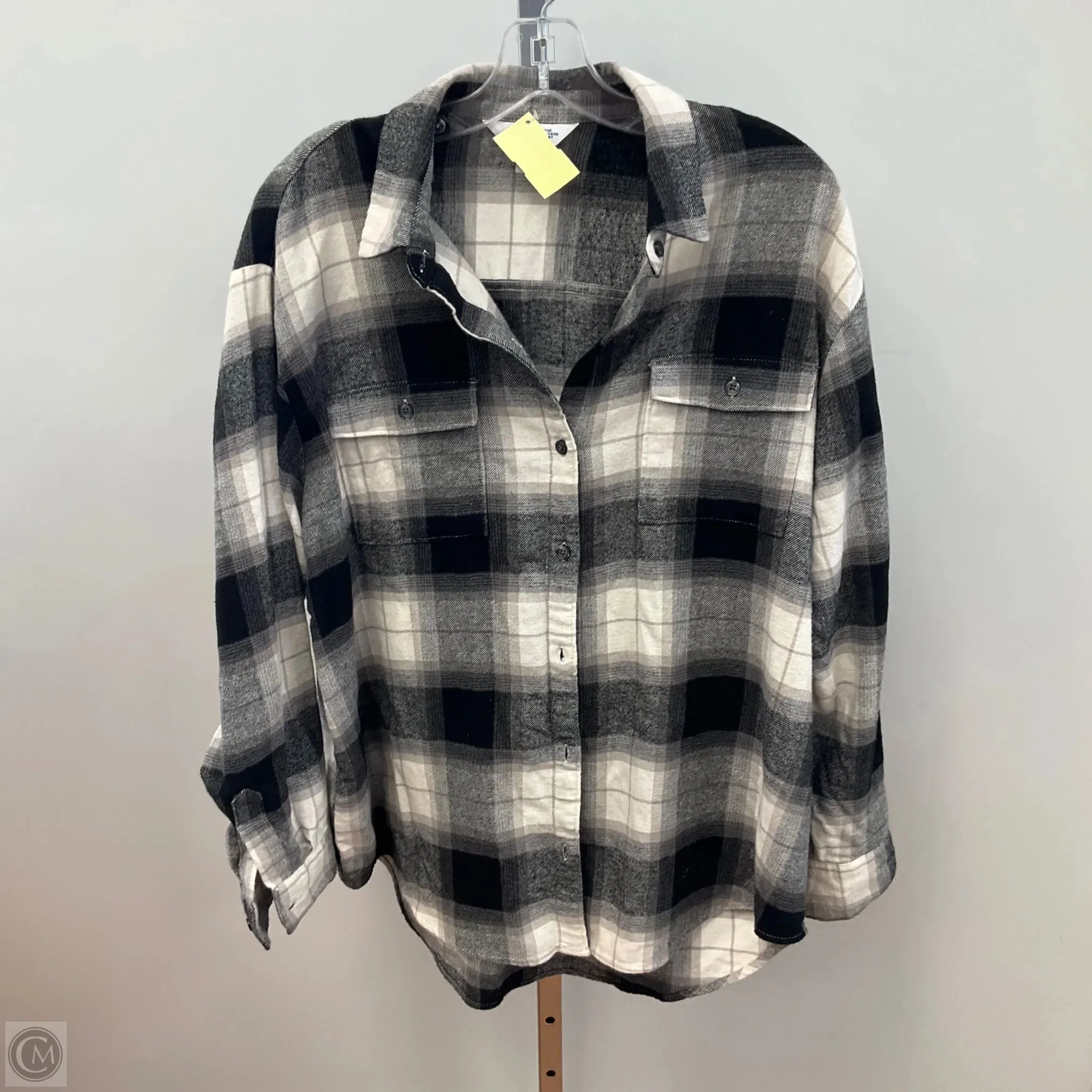 Relaxed Design Anti Pilling Fabric Top Long Sleeve By Old Navy In Plaid Pattern, Size: L