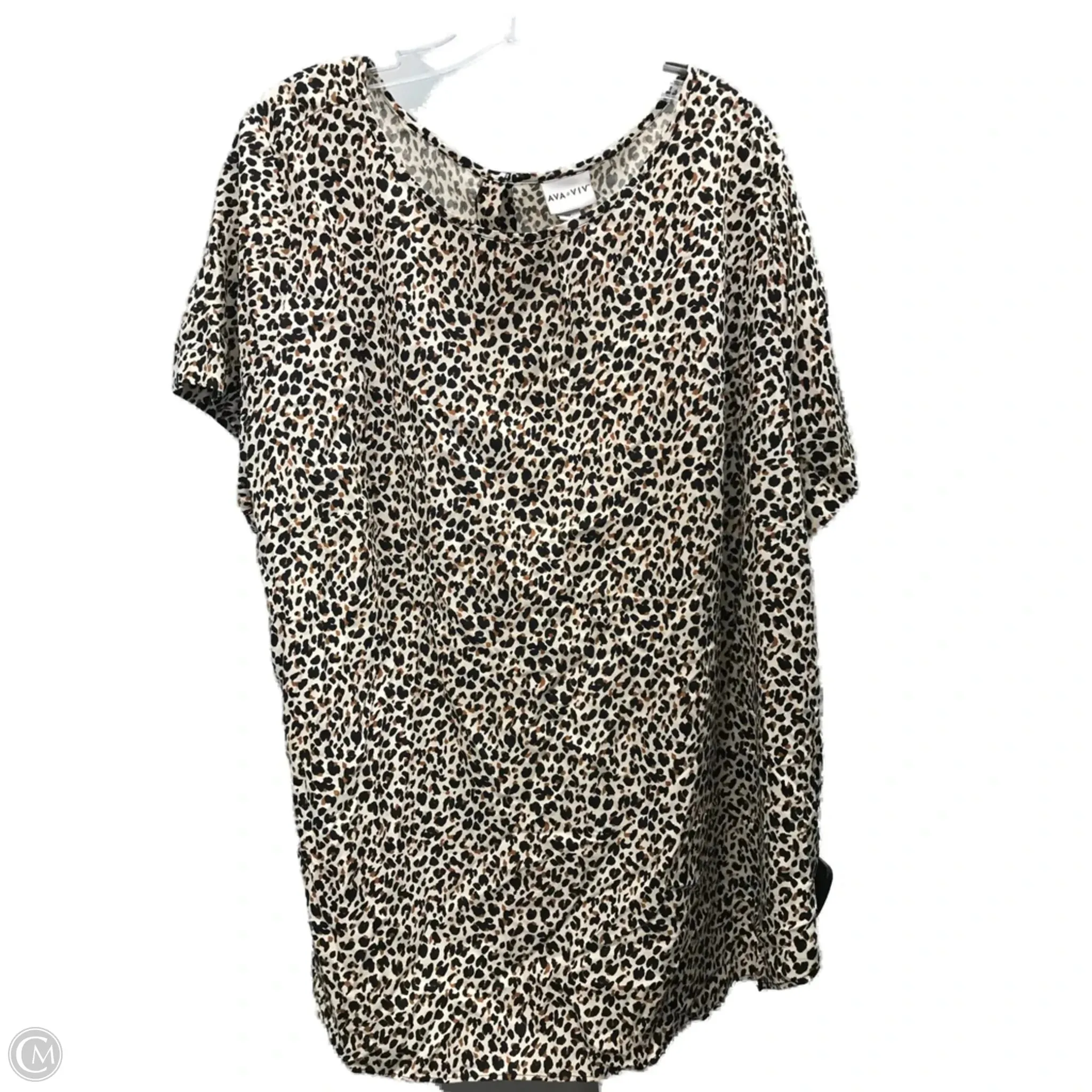 AntiPill Surface Top Short Sleeve By Ava & Viv In Animal Print, Size: 2x