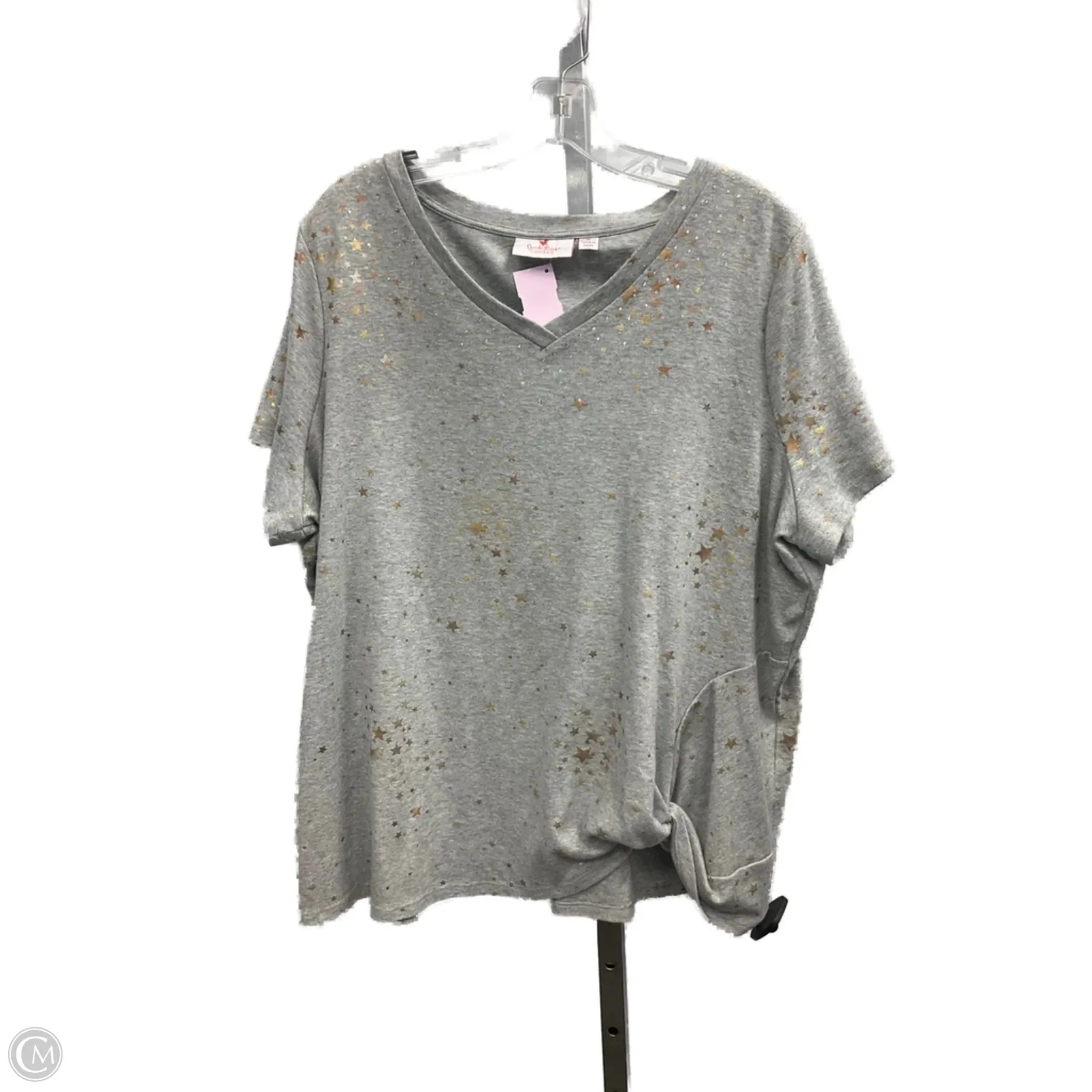 Top Short Sleeve By Quaker Factory In Grey, Size: 1x Royal Ease Mind Glow