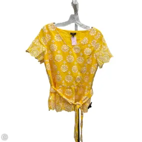 Top Short Sleeve By Talbots In White & Yellow, Size: 6p Layered Shoulder EasyCareFabric