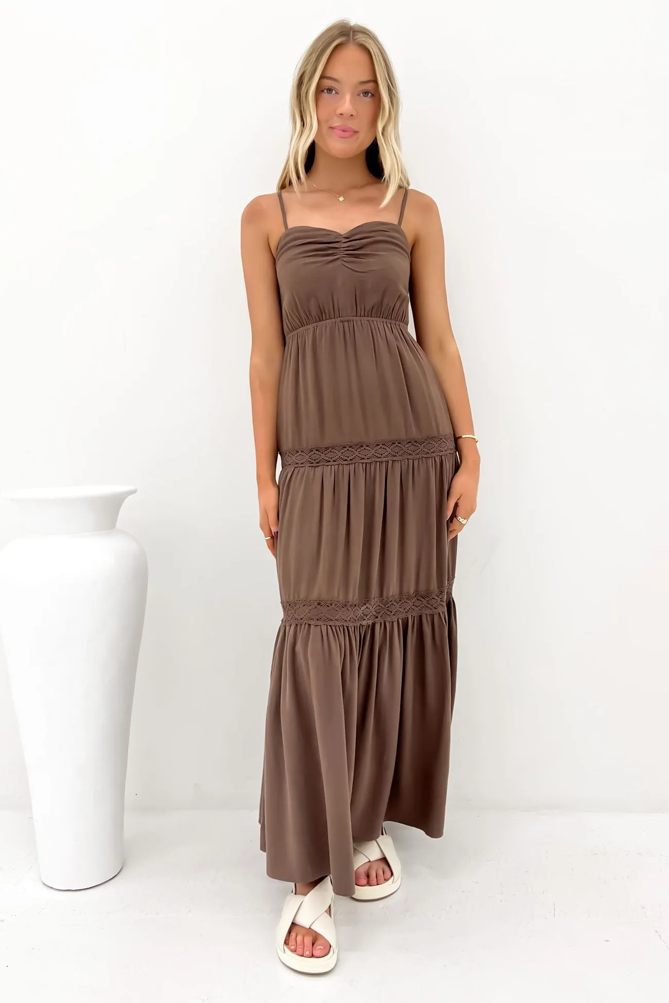 Timeless fitted silhouette Toledo Maxi Dress Brown