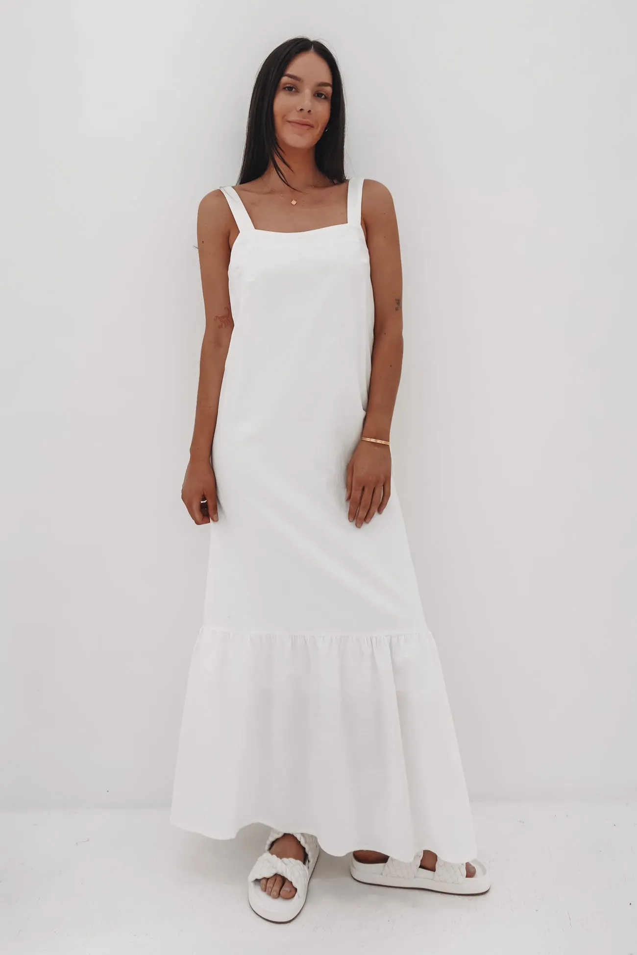 Elegant formal outfit Willa Maxi Dress White
