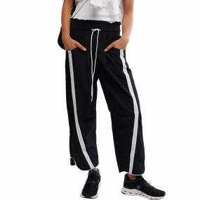 Effortless Style Casual Comfort Fit Women's Champ Is Here Pant