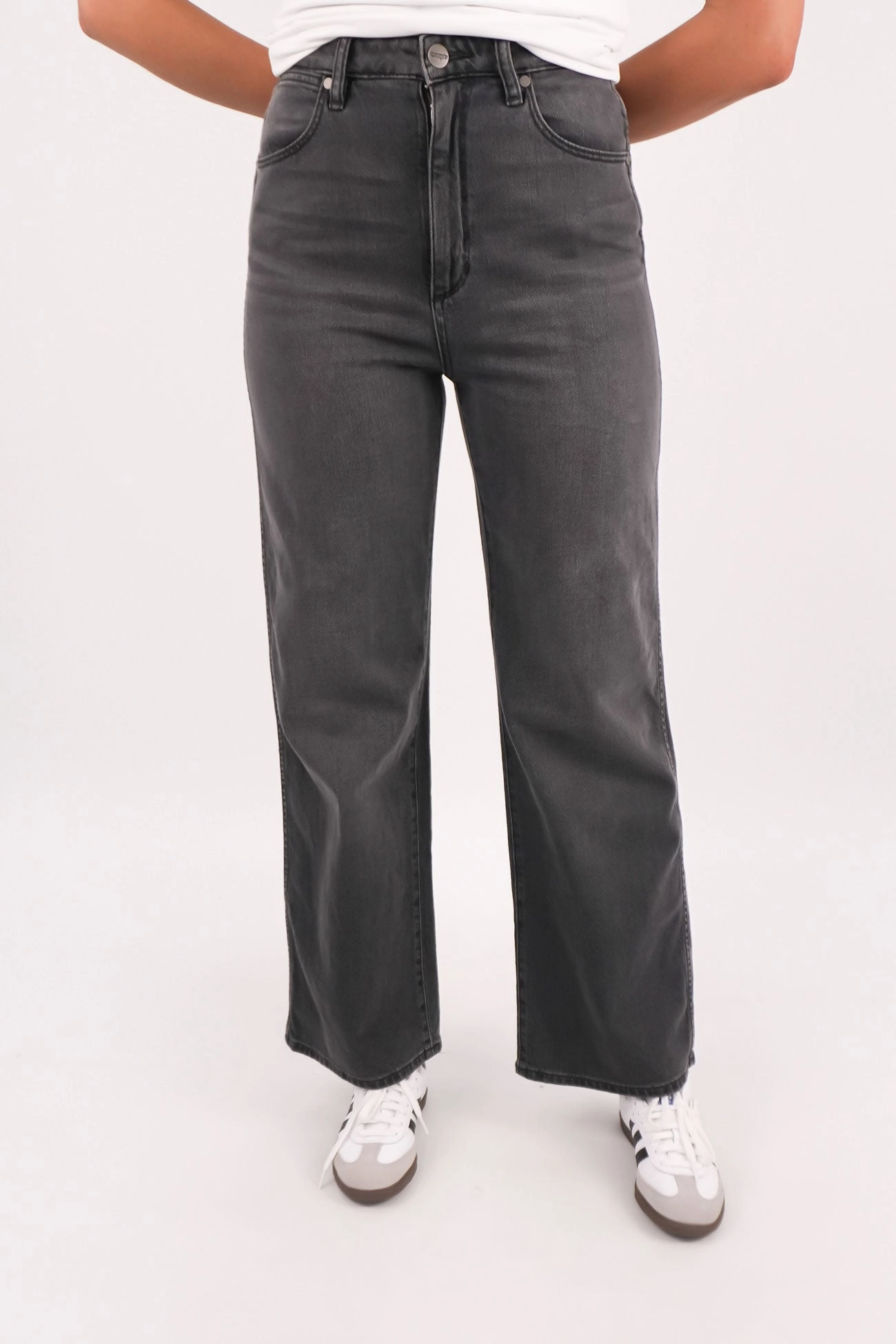 Hi Bells Jean Highway Black Petite Smooth Breathable Smart Comfort