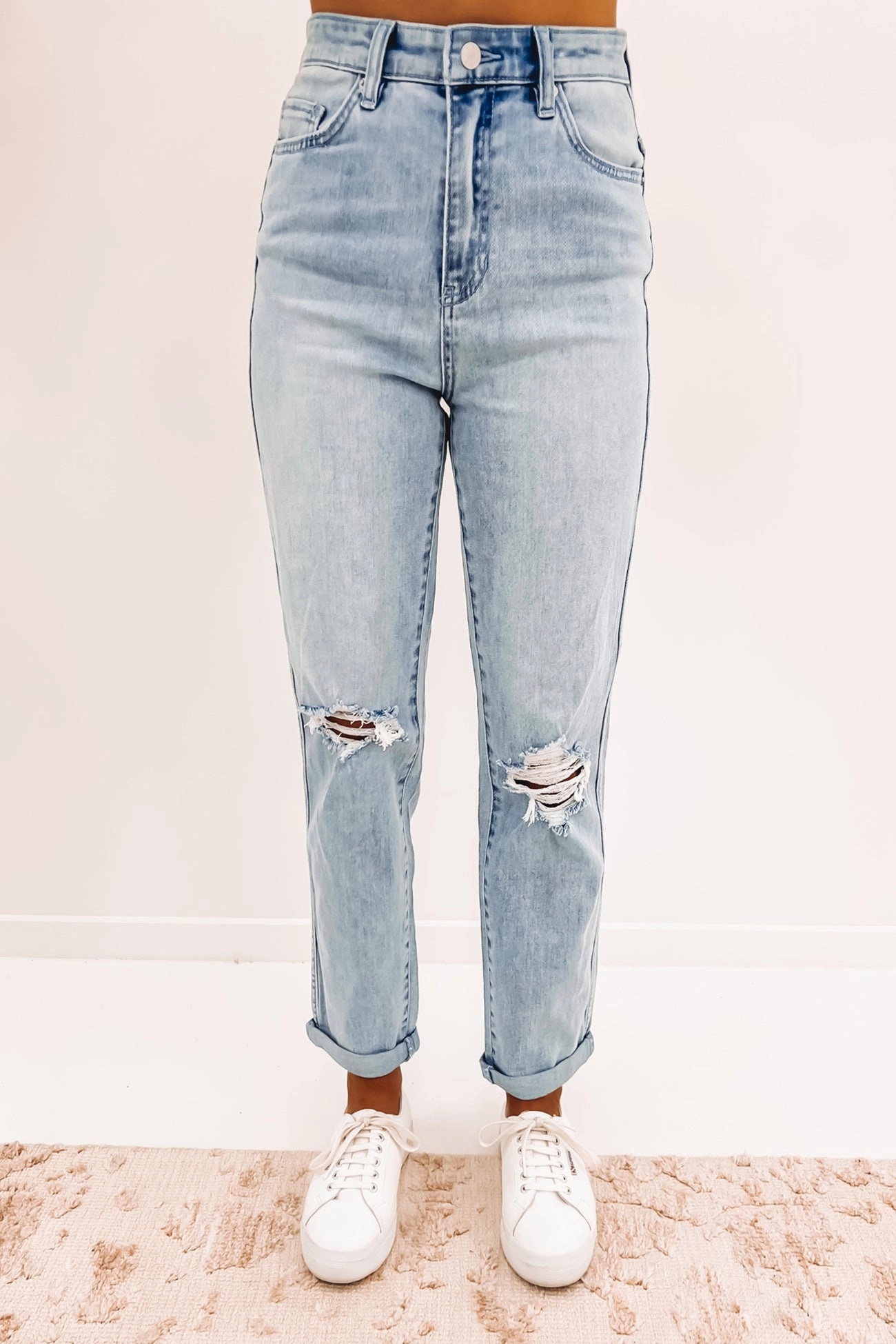 Hi Mom Jean Sun Fade Destroy Daywear Option